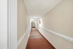 2200 Victory Pkwy, Cincinnati, OH 45206 - Photo 9