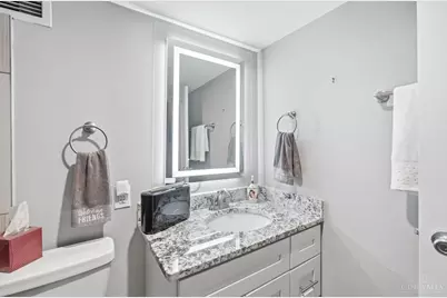 2200 Victory Parkway #905, Cincinnati, OH 45206 - Photo 51