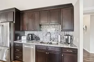 2200 Victory Pkwy, Cincinnati, OH 45206 - Photo 29