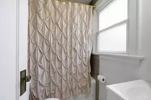 2704 Minot Ave, Cincinnati, OH 45209 - Photo 7