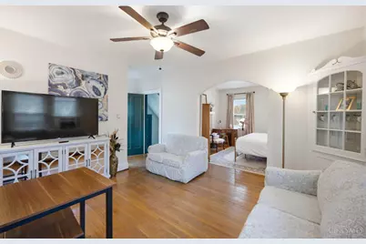 2704 Minot Avenue, Cincinnati, OH 45209 - Photo 11