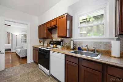 2704 Minot Avenue, Cincinnati, OH 45209 - Photo 19