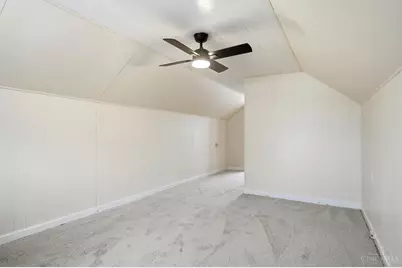 6327 Stover Avenue, Golf Manor, OH 45237 - Photo 21