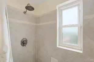 6327 Stover Ave, Golf Manor, OH 45237 - Photo 15
