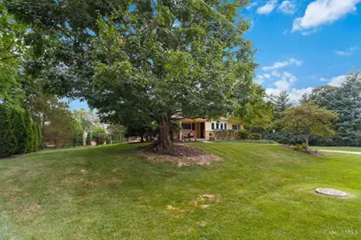 8357 Richland Drive, Anderson Township, OH 45255 - Photo 3
