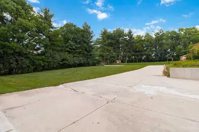 8357 Richland Drive, Anderson Township, OH 45255 - Photo 7