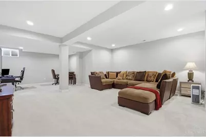 9412 Sunstone Drive, West Chester, OH 45241 - Photo 35