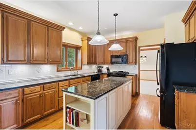 6641 Miami Trails Drive, Loveland, OH 45140 - Photo 21