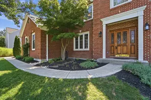 6641 Miami Trails Dr, Loveland, OH 45140 - Photo 3