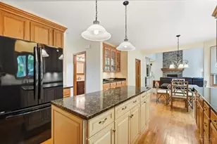 6641 Miami Trails Dr, Loveland, OH 45140 - Photo 17