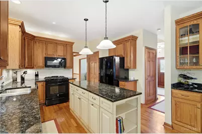 6641 Miami Trails Drive, Loveland, OH 45140 - Photo 19