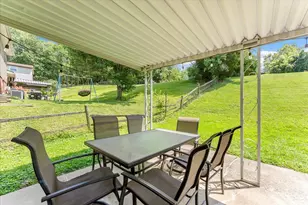 5640 Windridge Dr, Green Township, OH 45248 - Photo 25