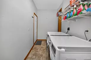6536 Fayetta Dr, Fairfield Township, OH 45011 - Photo 29