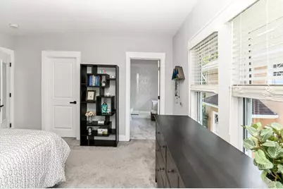 3956 Glencross Avenue, Cincinnati, OH 45217 - Photo 27