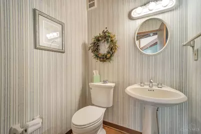 5209 Oakhill Lane, Green Township, OH 45247 - Photo 27