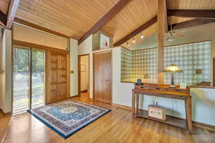 5209 Oakhill Ln, Green Township, OH 45247 - Photo 9