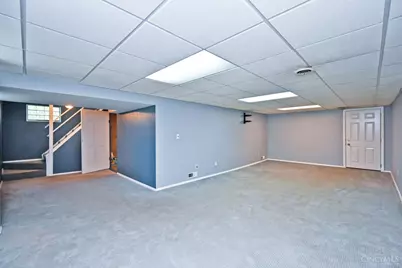 6040 Seiler Drive, Cincinnati, OH 45239 - Photo 33