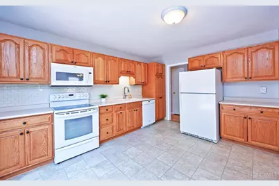 6040 Seiler Drive, Cincinnati, OH 45239 - Photo 15