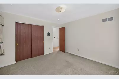 191 Cedarbrook Drive, Loveland, OH 45140 - Photo 37