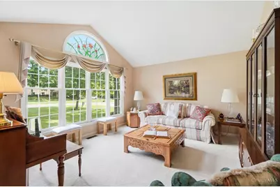 8183 Lyndhurst Court, Sycamore Township, OH 45249 - Photo 7