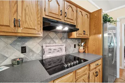 8183 Lyndhurst Court, Sycamore Township, OH 45249 - Photo 19