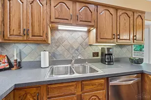 8183 Lyndhurst Ct, Sycamore Township, OH 45249 - Photo 21