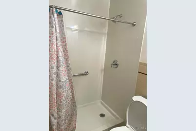 3005 Aquadale Lane, Cincinnati, OH 45211 - Photo 9