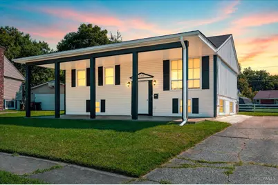390 Sandy Lane, Franklin, OH 45005 - Photo 5