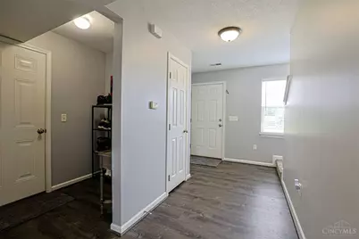 37 South Ridge Drive, Amelia, OH 45102 - Photo 5