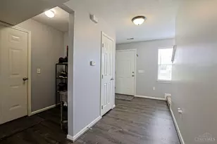 37 S Ridge Dr, Pierce Township, OH 45102 - Photo 5
