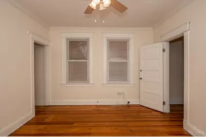 221 E Rochelle Street, Cincinnati, OH 45219 - Photo 7