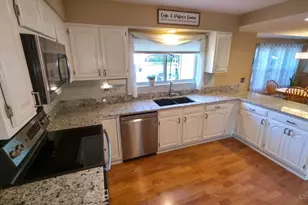 4450 Abby Ct, Green Township, OH 45248 - Photo 13