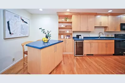 681 Totten Way, Cincinnati, OH 45226 - Photo 13