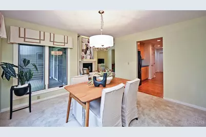 681 Totten Way, Cincinnati, OH 45226 - Photo 9
