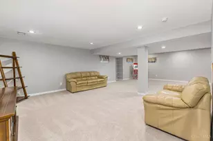 7367 Sussex Dr, West Chester, OH 45069 - Photo 25