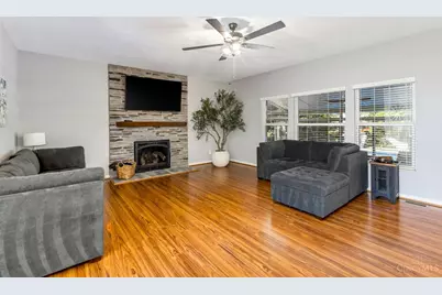 7367 Sussex Drive, West Chester, OH 45069 - Photo 3