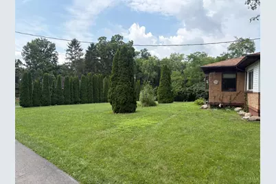 7031 Brantford Road, Butler Twp, OH 45414 - Photo 9