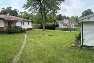 7031 Brantford Rd, Butler Twp, OH 45414 - Photo 5