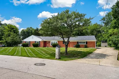 1028 Newcastle Drive, Springfield Township, OH 45231 - Photo 3