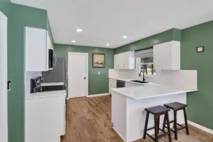 1028 Newcastle Dr, Springfield Township, OH 45231 - Photo 15