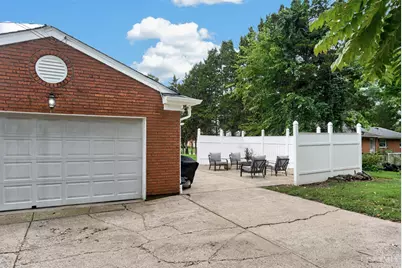 1028 Newcastle Drive, Springfield Township, OH 45231 - Photo 45