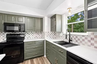 11280 Hanover, Forest Park, OH 45240 - Photo 5