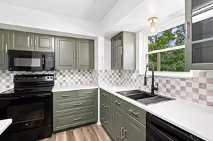 11280 Hanover Rd, Forest Park, OH 45240 - Photo 5