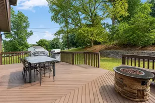 2590 Westbourne Dr, Cincinnati, OH 45248 - Photo 29