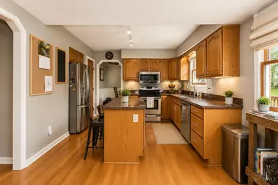2590 Westbourne Drive, Cincinnati, OH 45248 - Photo 7