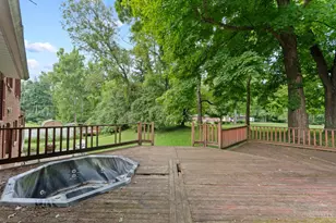 375 Woodside Dr, Batavia, OH 45103 - Photo 25