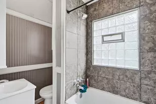 6228 Cortelyou Ave, Cincinnati, OH 45213 - Photo 21