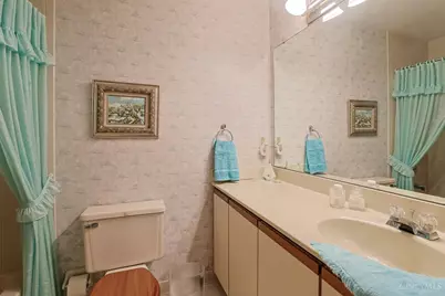 6228 Eagles Lake Drive, Green Township, OH 45248 - Photo 21