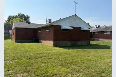 8613 Brent Drive, Springfield Township, OH 45231 - Photo 9