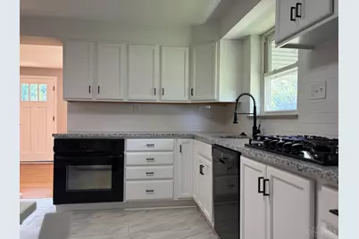 8613 Brent Drive, Springfield Township, OH 45231 - Photo 5